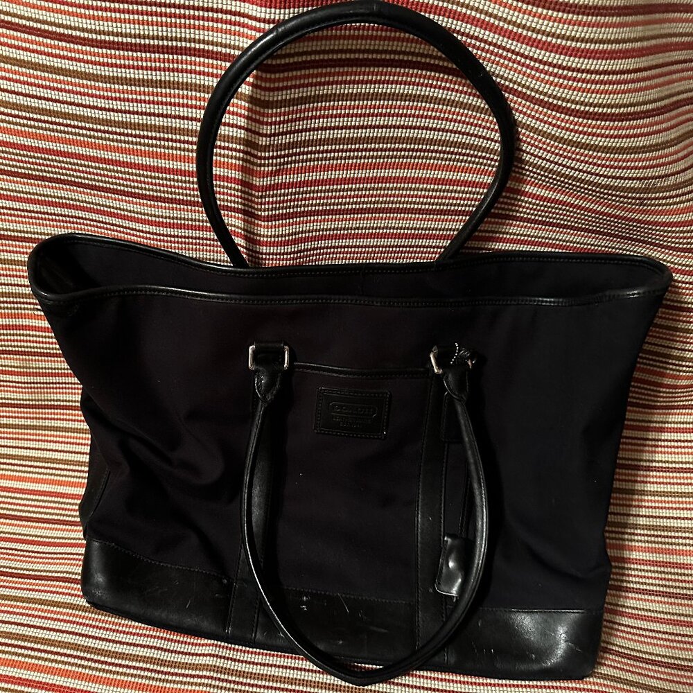 Overnight Coach Bag
